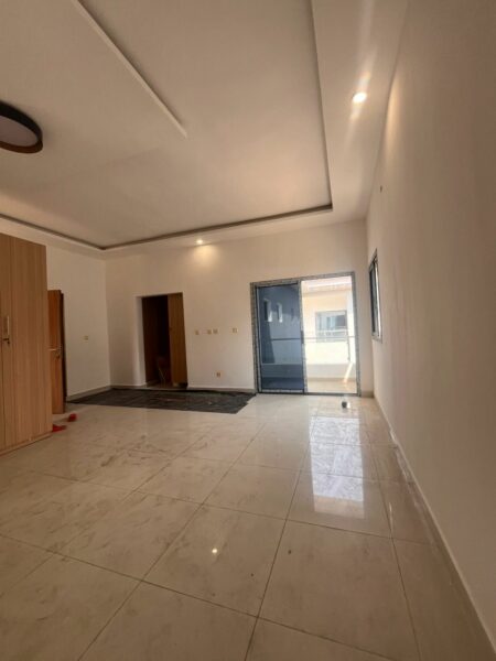 Location d'une villa duplex sublime de 5 pièces sur Cocody Riviera abata