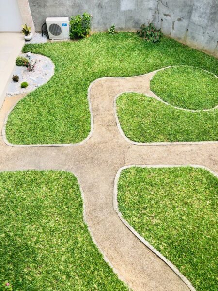 Location d'une sublime villa duplex de 10 pièces sur Riviera