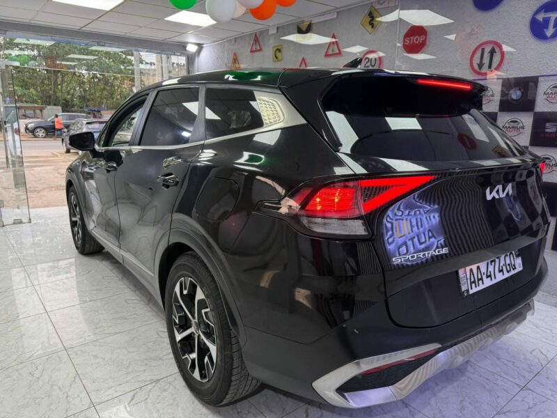 Location d'une superbe Kia Sportage 2025 sur Abidjan