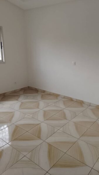 Location d'une villa duplex de 5 pièces sur Bingerville