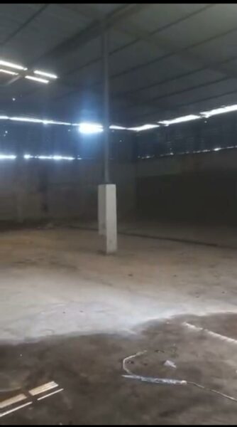 Location d'un entrepôt sur Yopougon