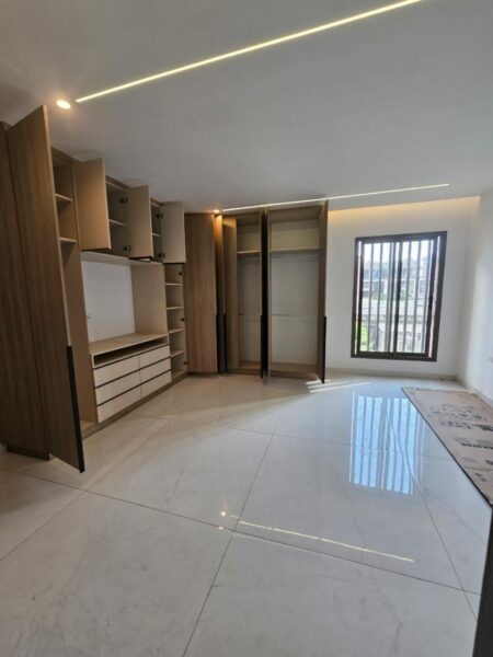 Location d'appartement haut standing de 5 pièces