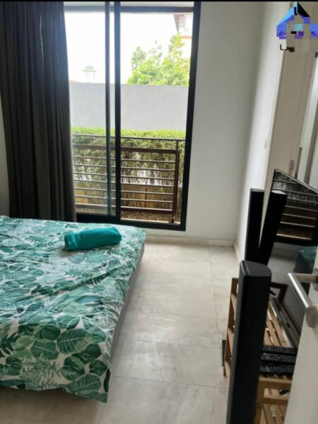 Location d'un appartement 4 pièces de haut standing sur Angré