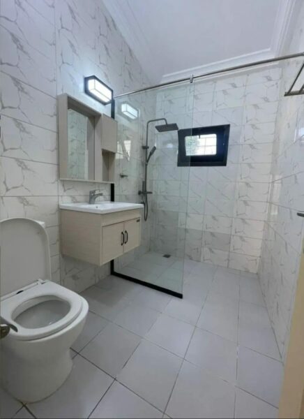 Location d'une villa basse sur Cocody Riviera 3