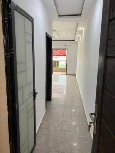 Location d'un appartement de 3 pièces sur riviera palmeraie