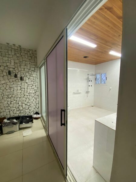 Location d'un appartement 5 pièces sur Bonoumin