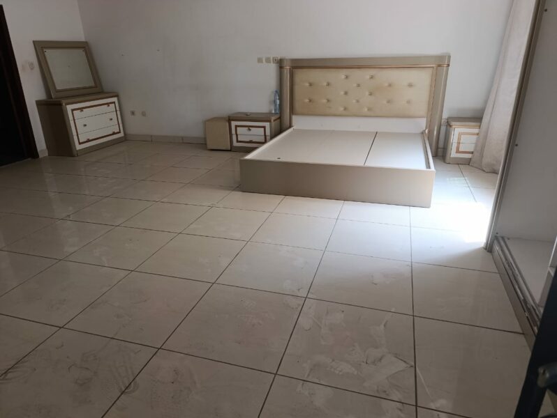 Location d'une villa duplex meublée de 4 pièces sur Abidjan