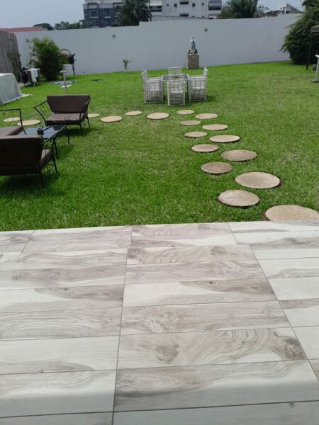 Location d'une Villa duplex de 10 pièces sur 2 plateaux