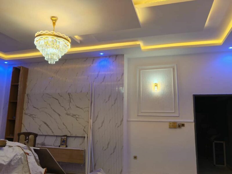 Peintre et décorateur d'intérieur professionnel à vôtre service