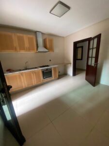 Location d'un appartement F3 de haut standing à la riviera bonoumin