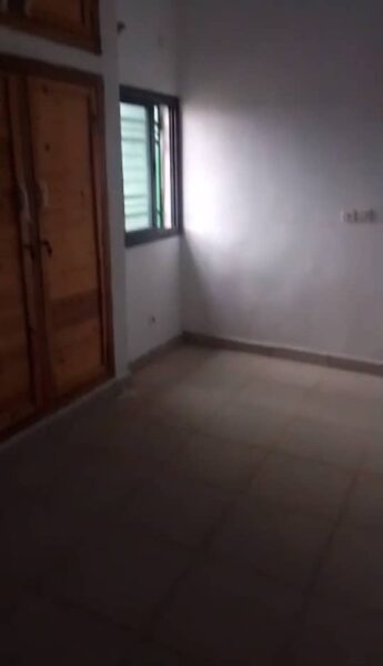 Location d'un appartement 3 pièces sur Yopougon Azito