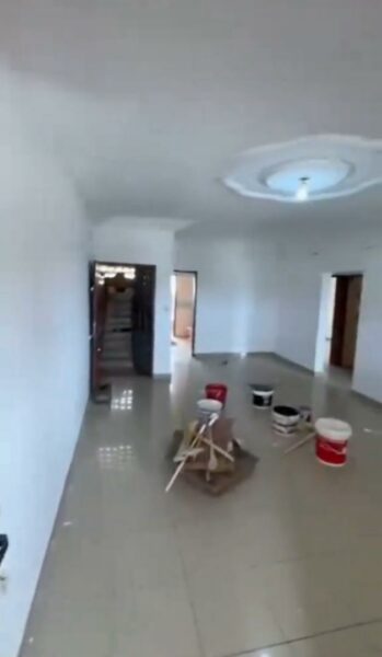 Location d'un appartement 3 pièces sur Yopougon annaneraie