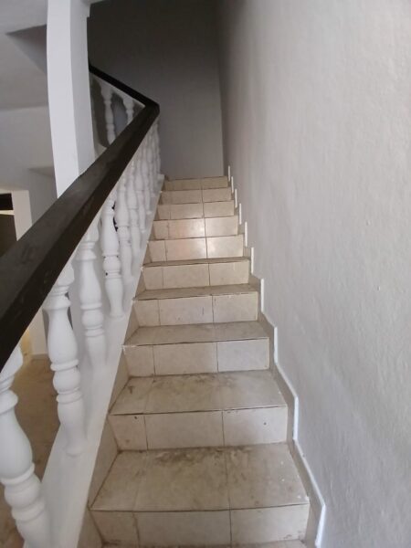 Location d'une villa duplex de 4 pièces sur Angré 8ème tranche