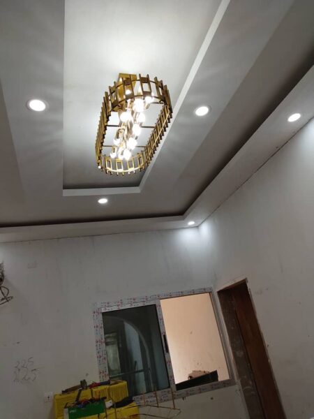 Service professionnel d'installation de luminaires décoratifs à vôtre service sur songon