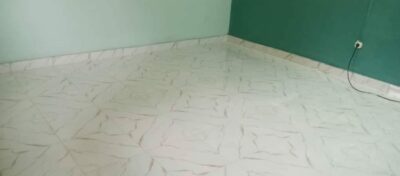 Service professionnel de carrelage sur mesure à vôtre service sur Songon