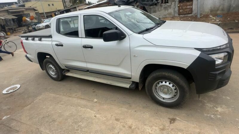 Location de véhicule 4X4 Mitsubishi sur Abidjan