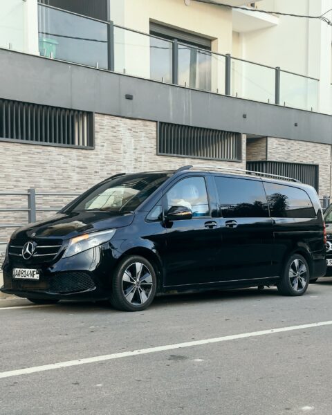 Location de Mercedes VIP pour vos déplacements de prestige
