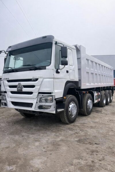 Location de camions Benne 12 places sur Abidjan