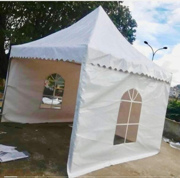 Fabricant professionnel de bâches disponible