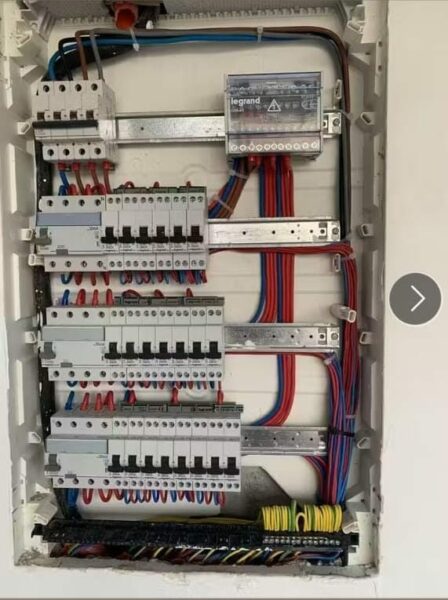 Electricien professionnel à vôtre service