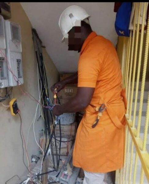 Electricien professionnel à vôtre service