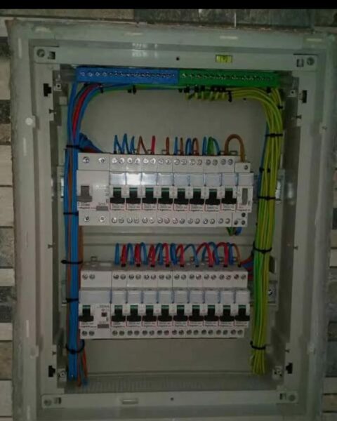 Electricien professionnel à vôtre service