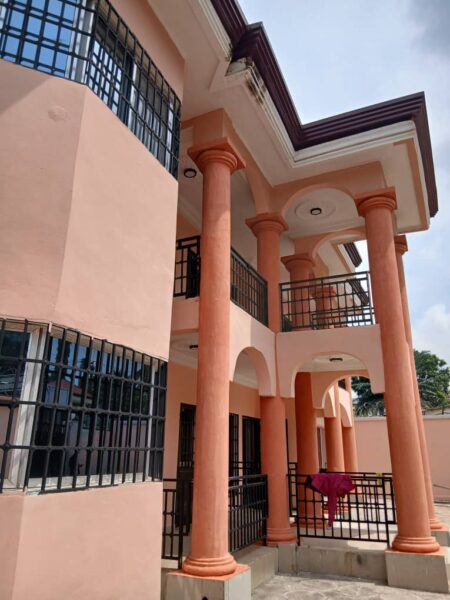 Peintre grande surface professionnel à vôtre service