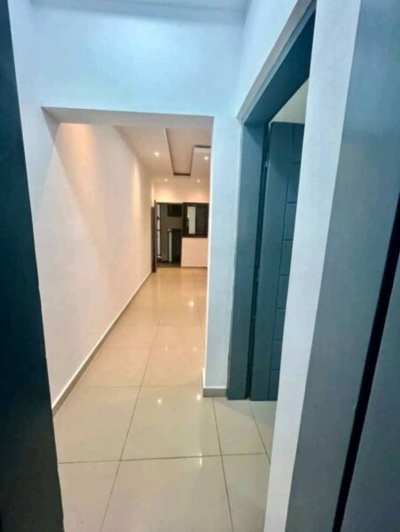 Location d'un appartement 2 pièce haut standing sur M'badon