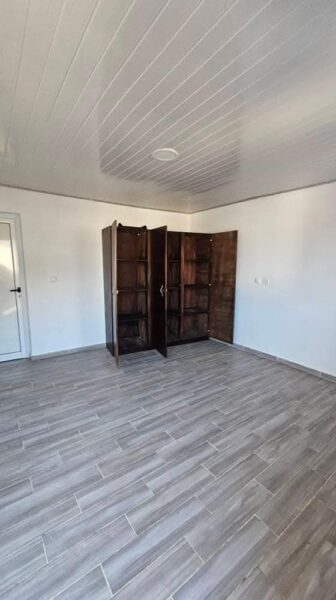 Location d'une Villa duplex de 8 pièces sur Angré