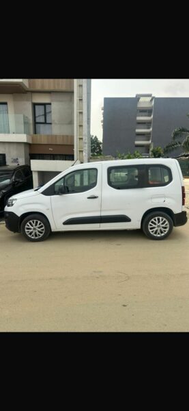 Location de Citroën sur Abidjan