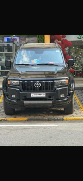 Location d'un Toyota Land Cruiser 2025