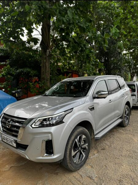 Location d'une Nissan X-Terra Platinum