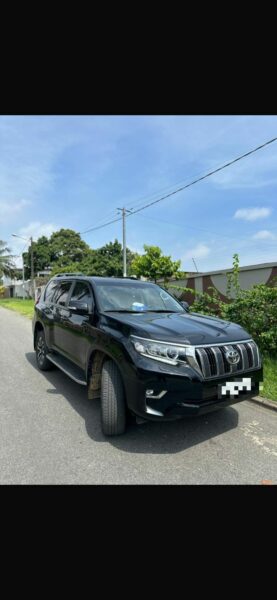 Location de Toyota Prado sur Abidjan