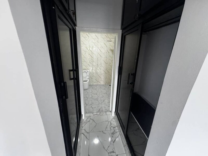 Location d'un Duplex 4 pièces sur Attoban