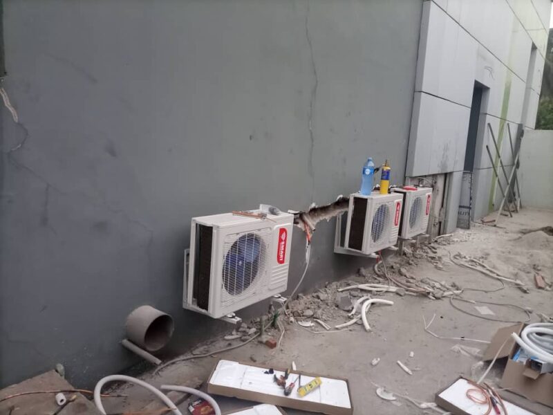 Installateur professionnel de climatiseur à vôtre service