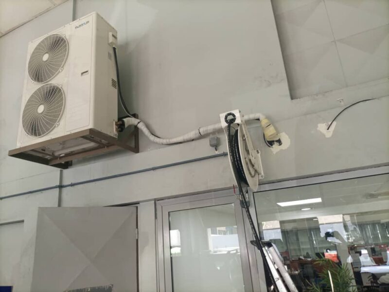 Installateur professionnel de climatiseur à vôtre service