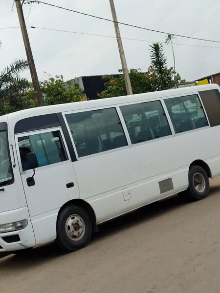 Location de car climatisé sur Abidjan