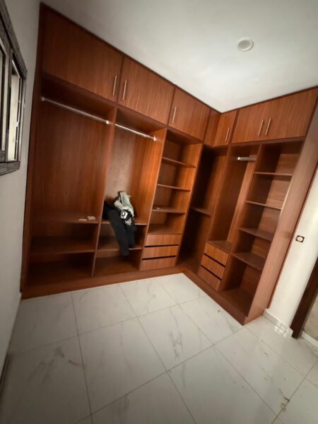 Location de Duplex moderne 4 pièces sur Abidjan