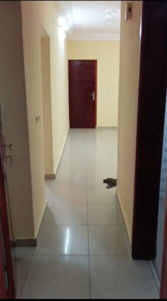 Location d'un appartement de 2 pièces sur Agbayé