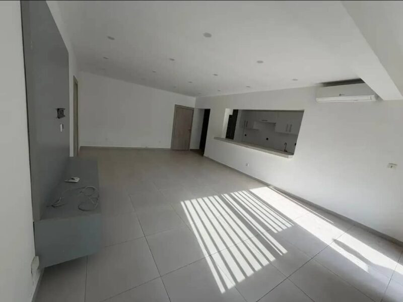 Location d'un appartement de 2 pièces sur Marcory Zone 4