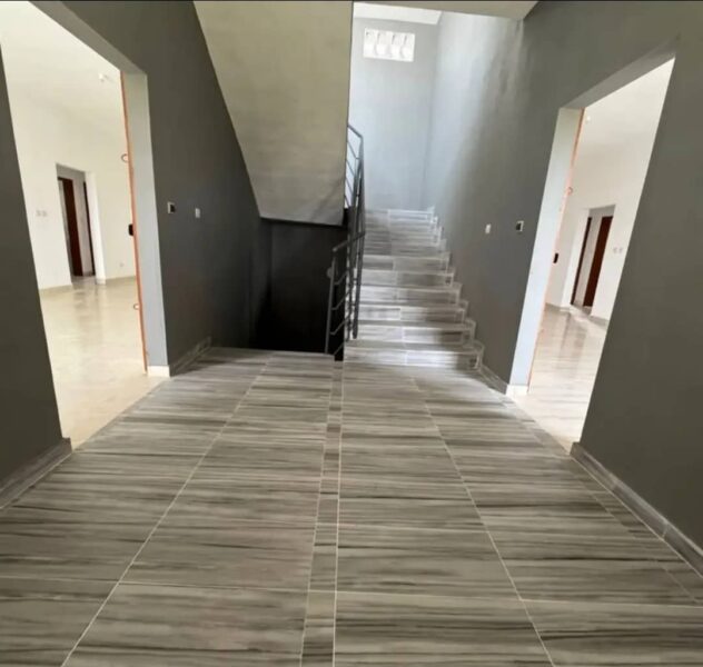 Location d'un appartement de 2 pièces sur Port Bouet