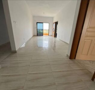 Location d'un appartement de 2 pièces sur Port Bouet