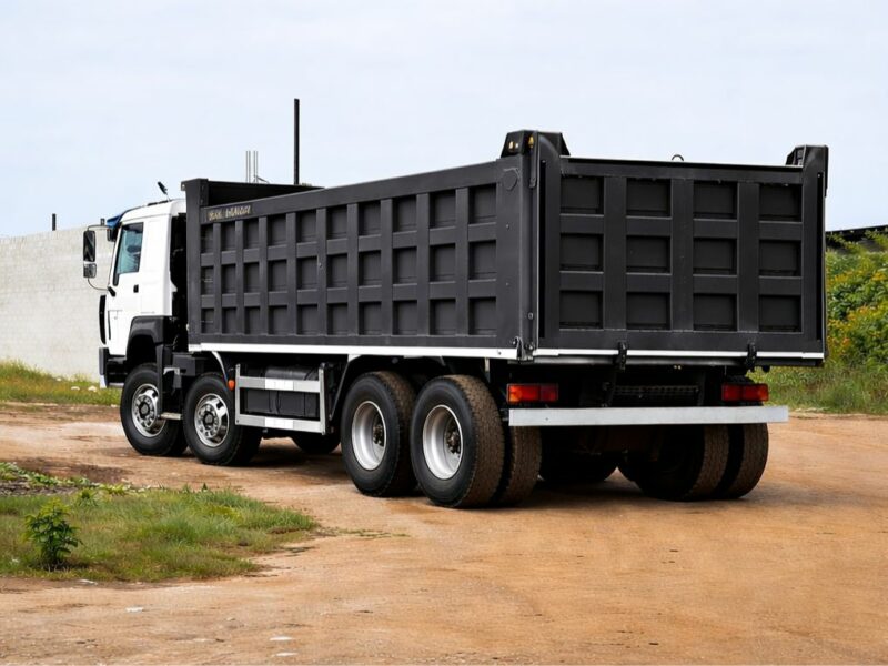 Location de camions Benz 12 roues sure Abidjan