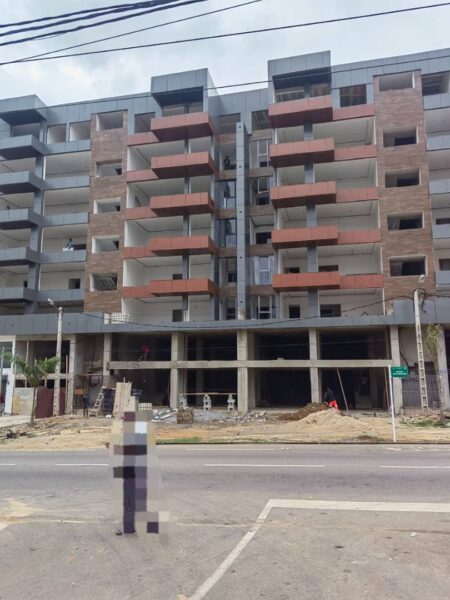 Location d'appartement de 3 et 5 pièces sur M'badon