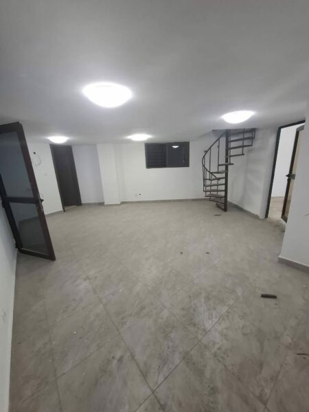 Location d'un entrepôt sur Abidjan