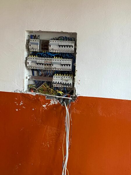 Electricien professionnel à vôtre service