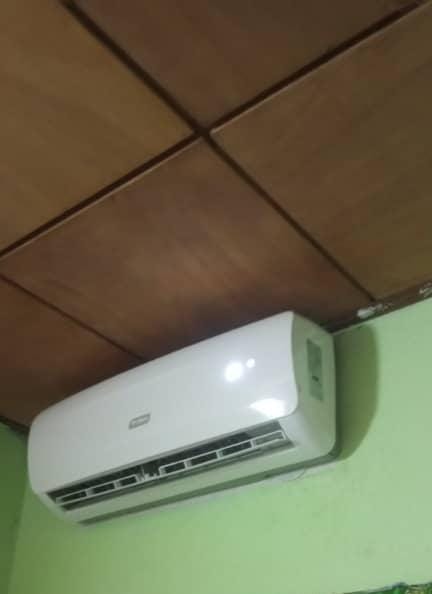 Installateur de climatiseur professionnel