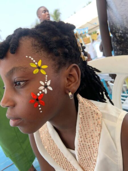 Maquilleur professionnel pour enfants à vôtre service