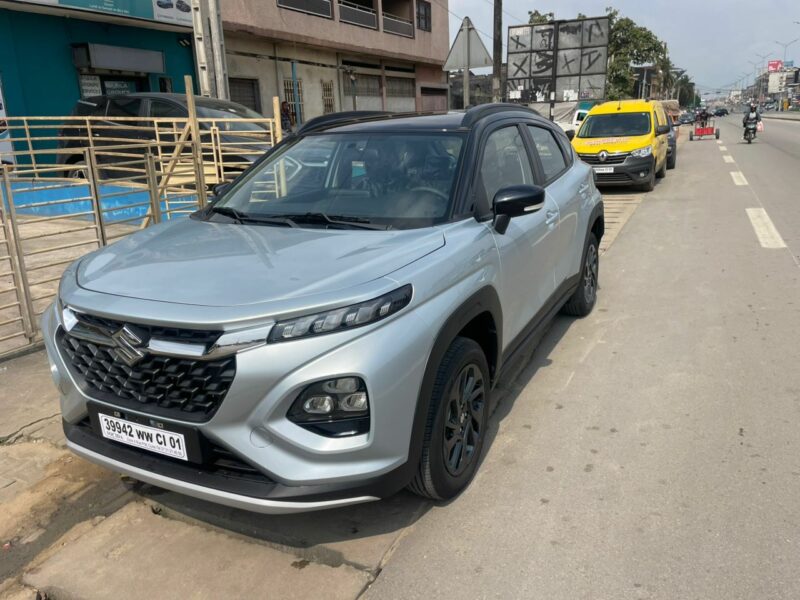 Location de Suzuki Fronx