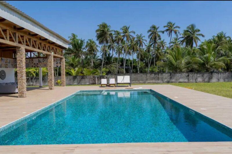 Location d'une résidence privée avec plage